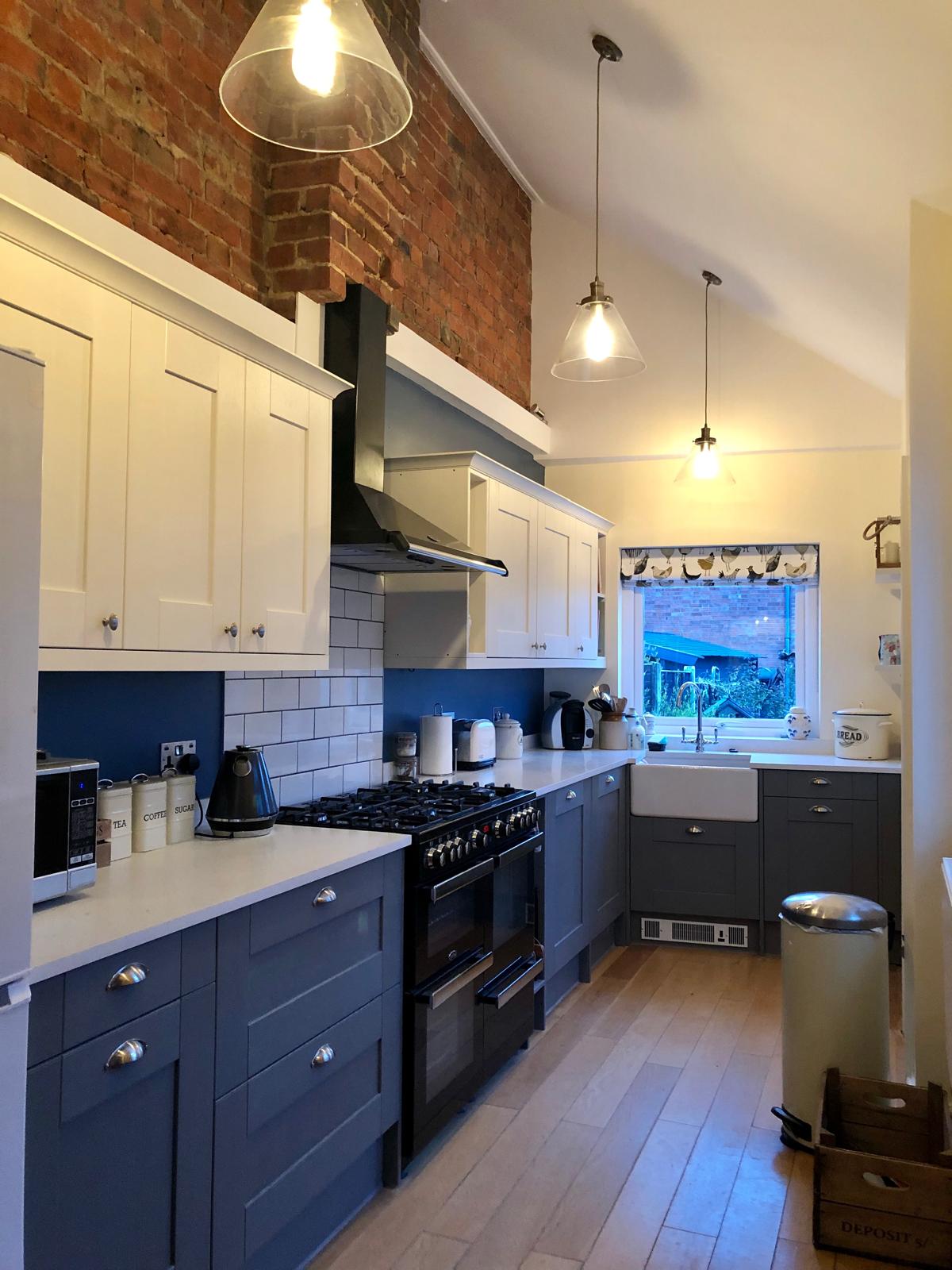 Kitchen fitting and Building Services in Surrey and Hampshire