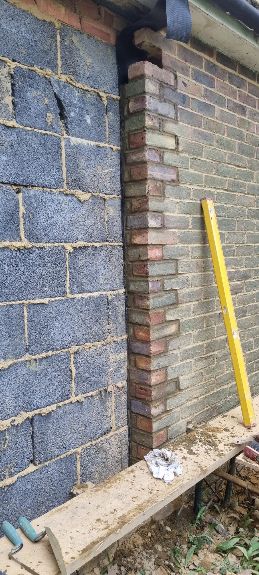 Bricklayer Surrey and Hampshire